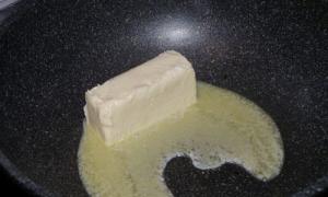 Питательный молочный соус с сыром